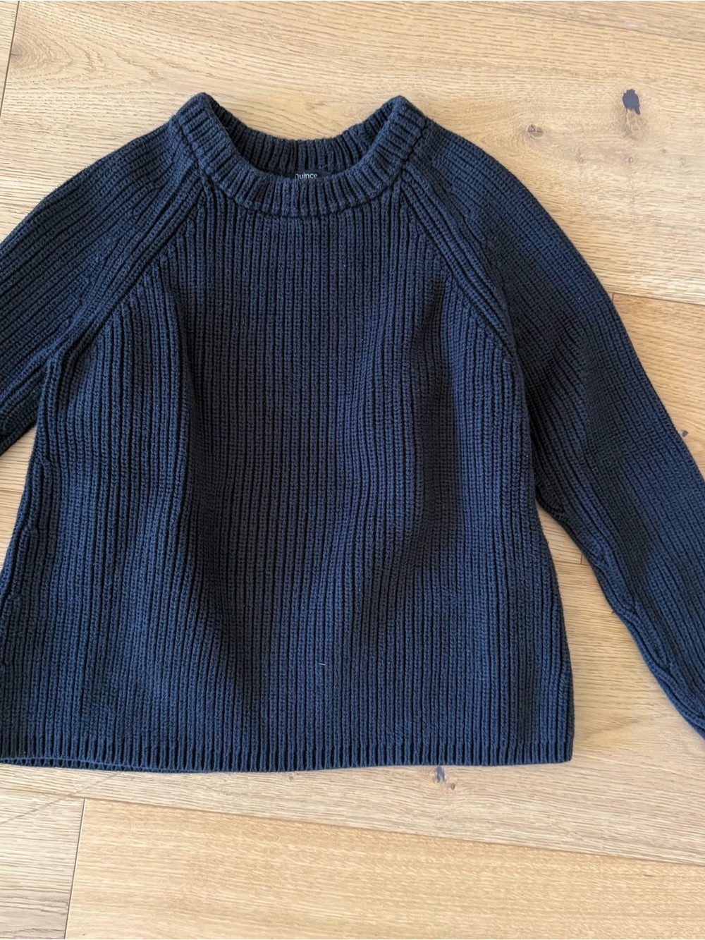 Quince Classic Crewneck Women’s Sweater in Black